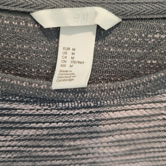 H&M Pink Gray Knit Sweater Medium Textured Pullover 3/4 Sleeve Casual Top - Picture 2 of 9